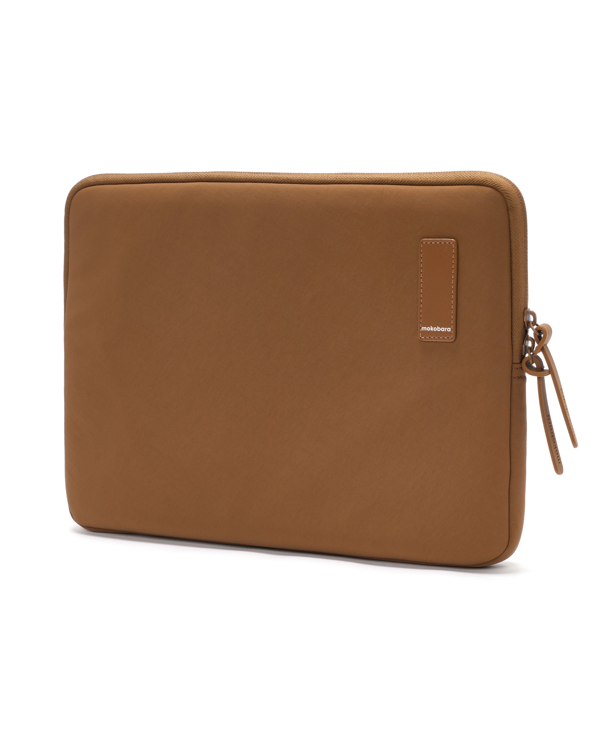 Color_Bear Hug | The Aisle Laptop Sleeve - 14 inch