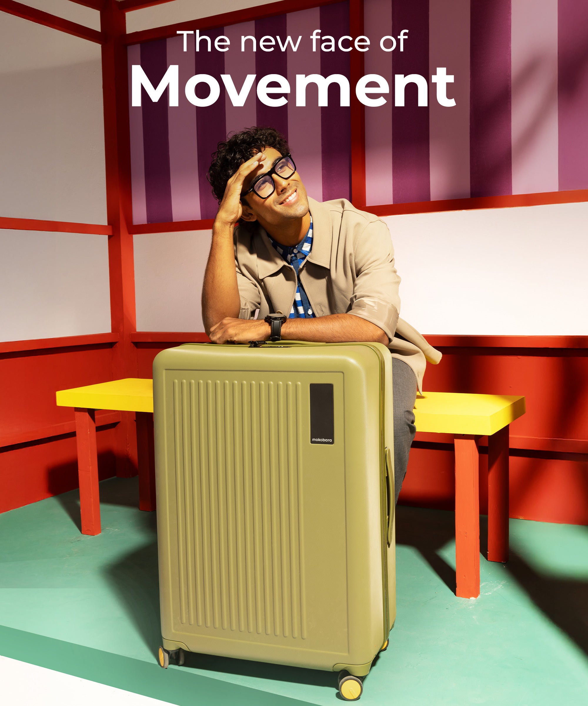 Color_Money Moves | The Transit Luggage - Check-in Large