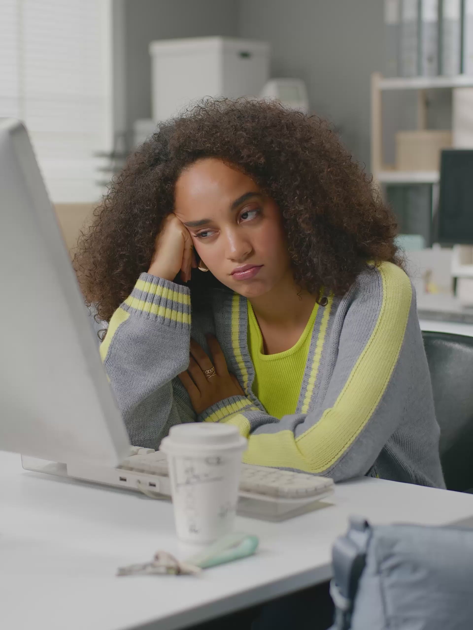 Color_Money Moves | The Aisle Sling