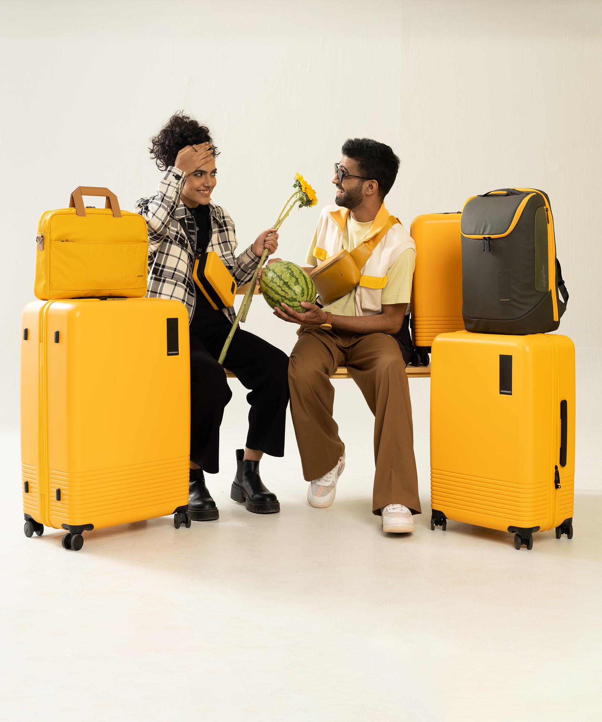 Color_Sunnyside Yellow | The Set of 3 Luggage
