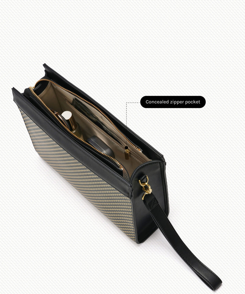 Freddie's Pouch