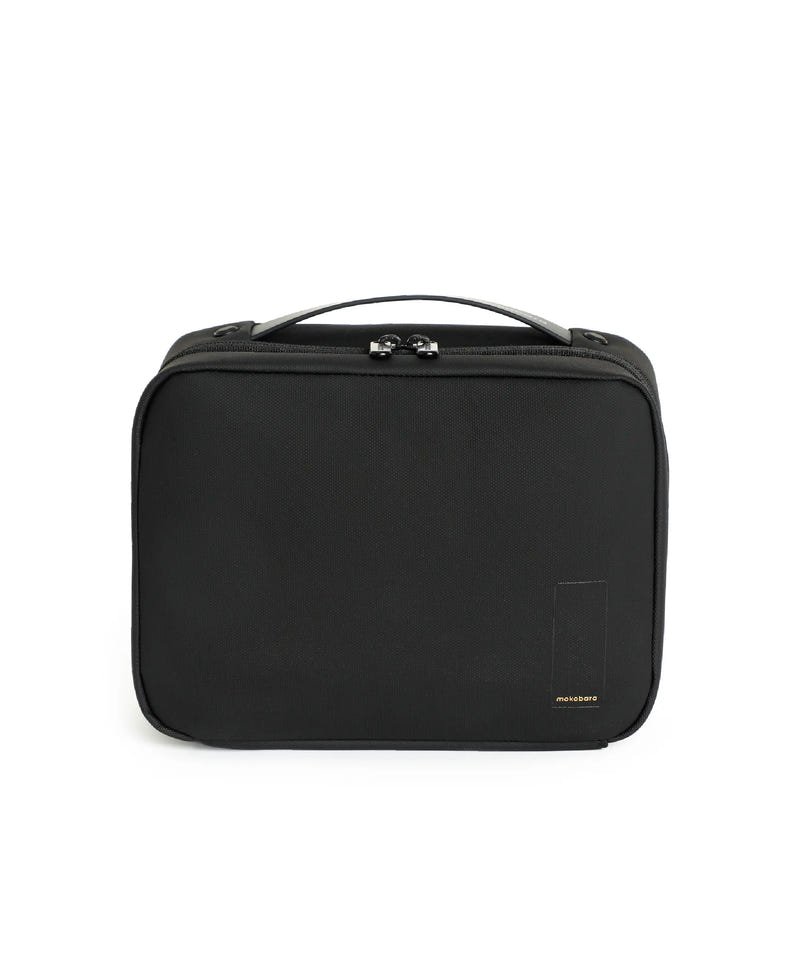 The Hanging Toiletry Bag