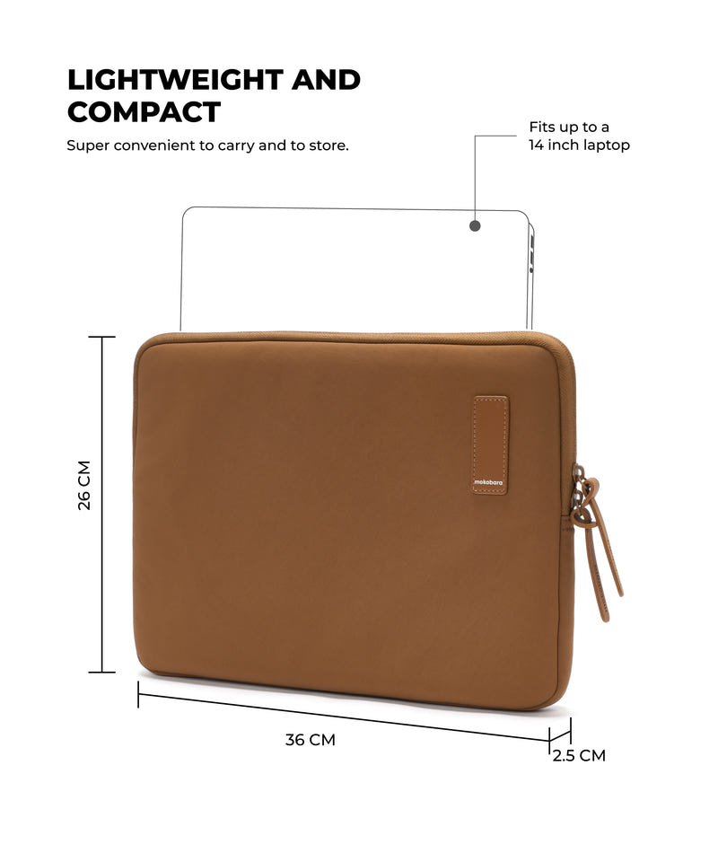 Color_Bear Hug | The Aisle Laptop Sleeve - 14 inch