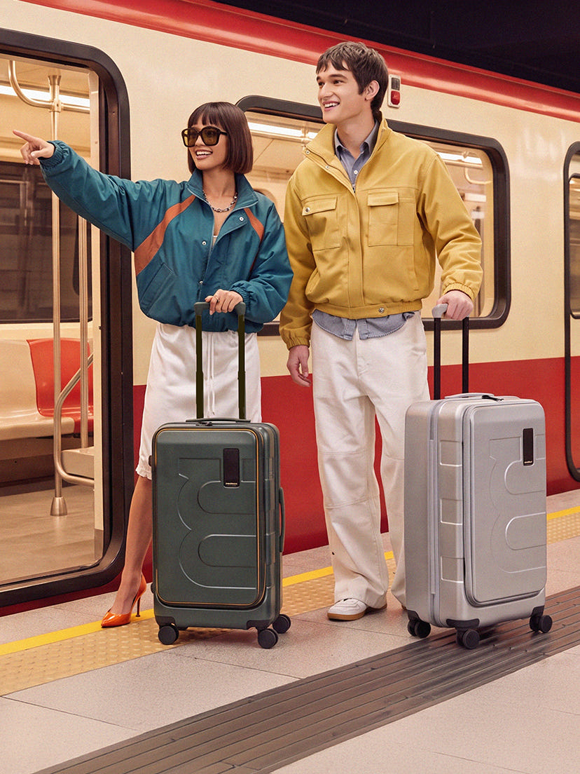 Explore Em Luggage