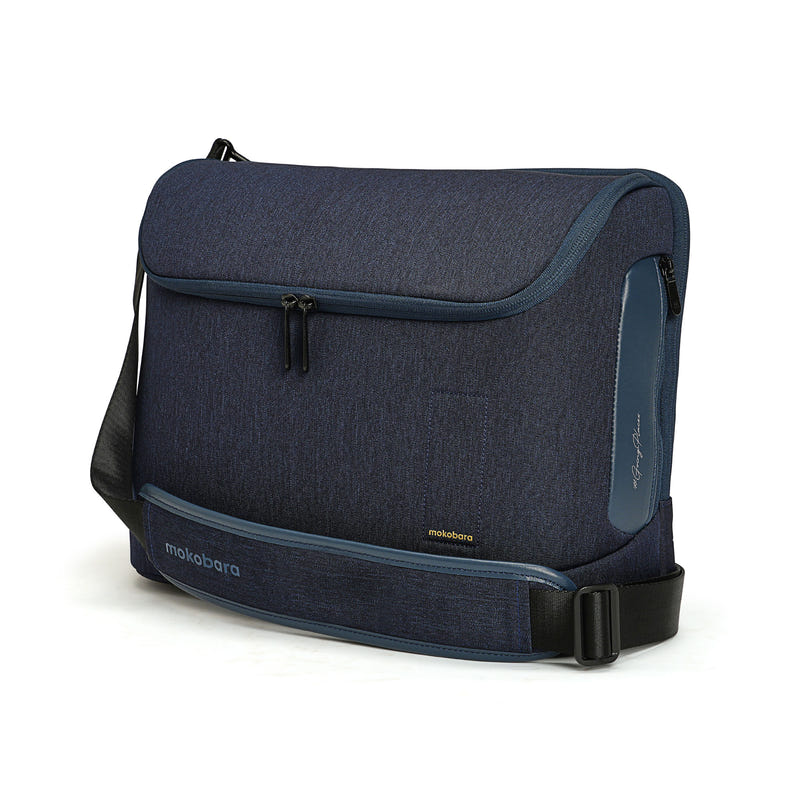 Color_ {{ variants_option }} | The Transit Briefcase (v1.0)