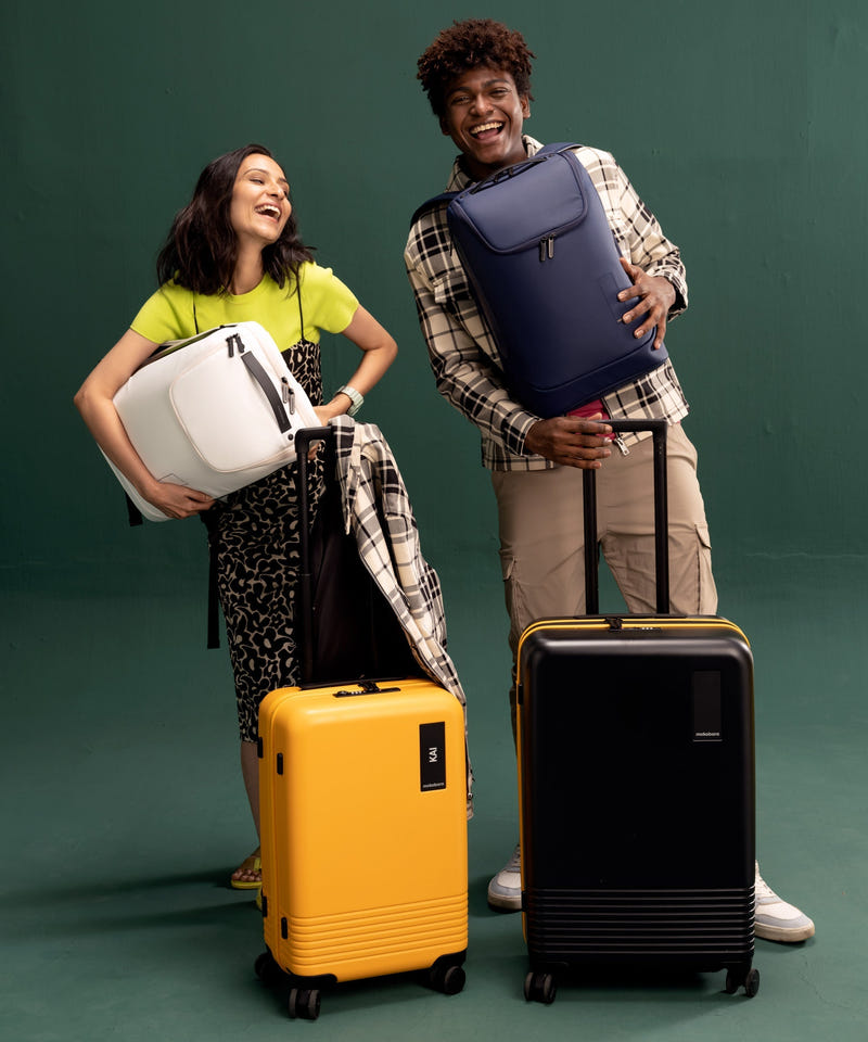 Color_ {{ variants_option }} | The Transit Backpack - 30L (v1.0)
